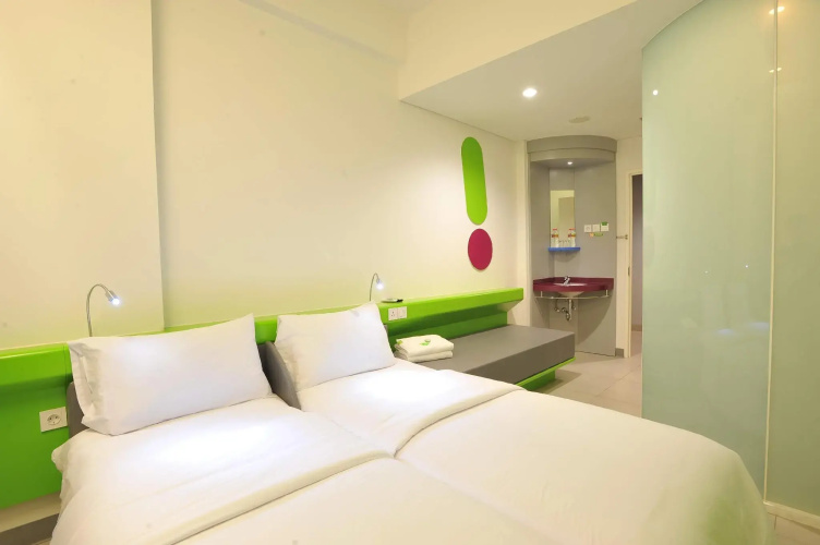 POP! Hotel Diponegoro Surabaya