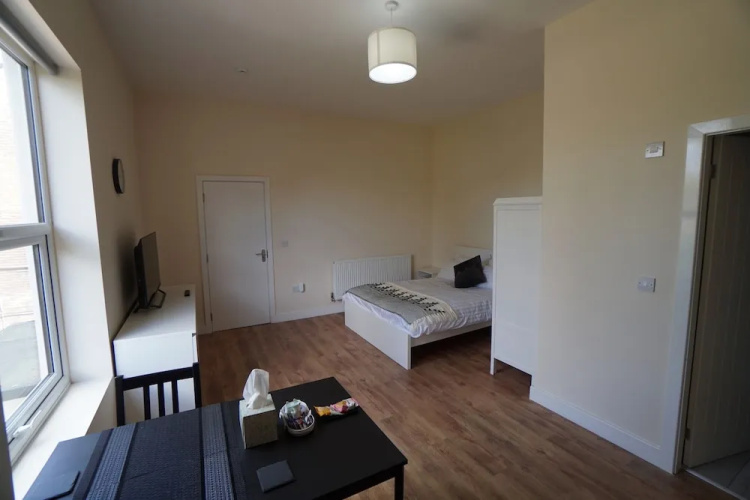 Arbourfield Lodge | Serviced Accomodation