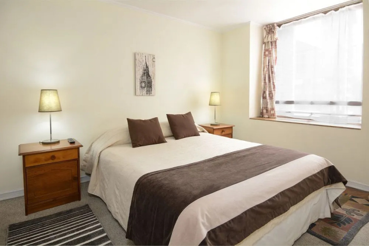 Seven Apart Hotel