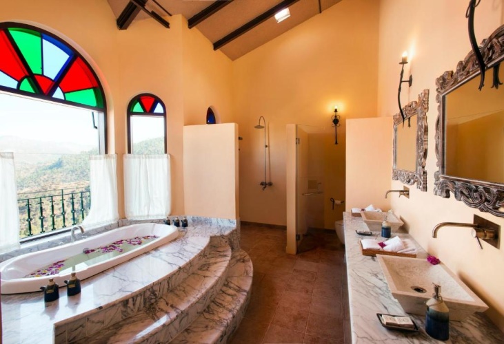 Presidential Suite with balcony and with view