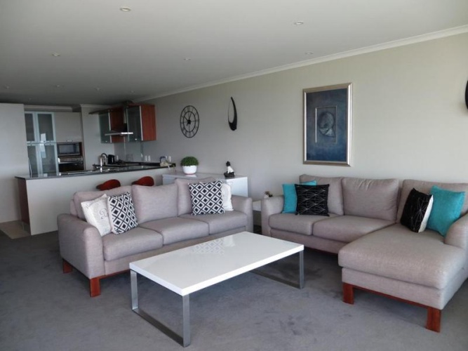 2 Bedrooms Apartment with view