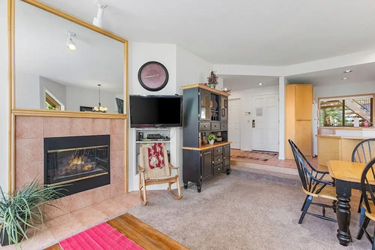 Frosty Summit Condo at Mount Bachelor