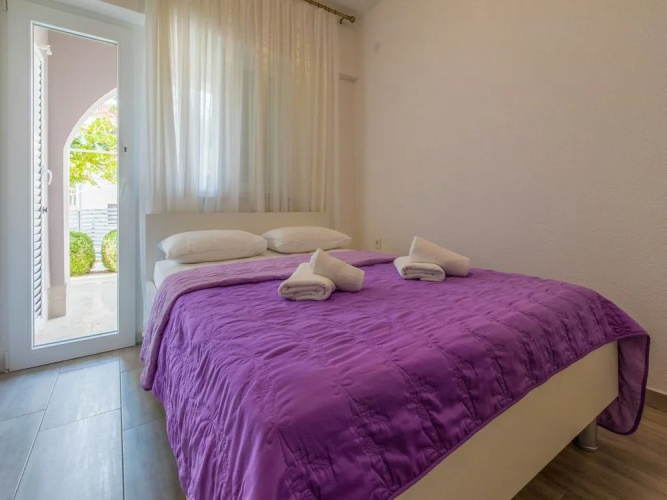 Apartments Mirela