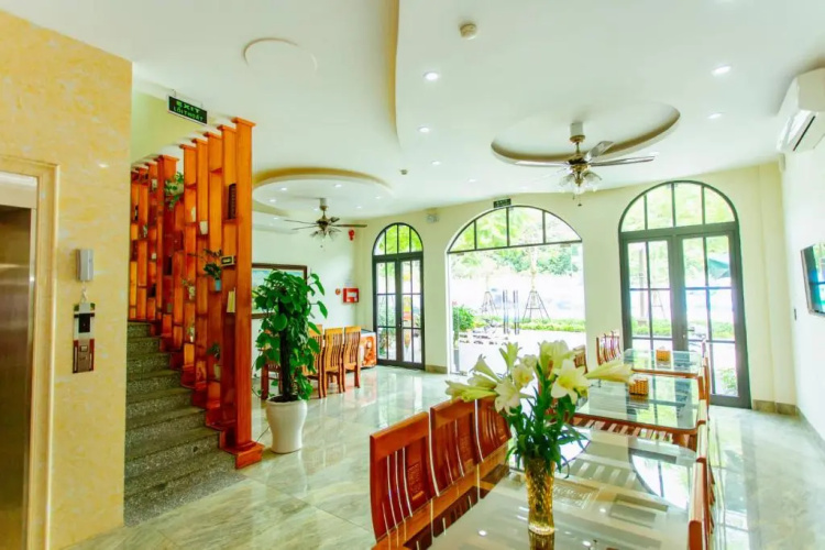 Lan Tuong Hotel
