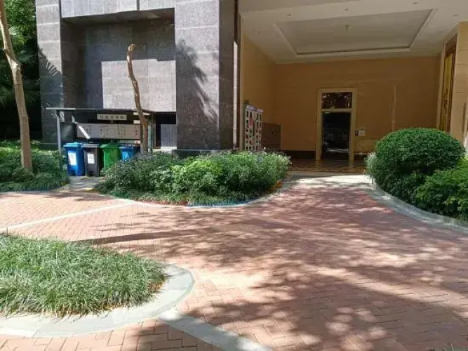 Qianfang Apartment
