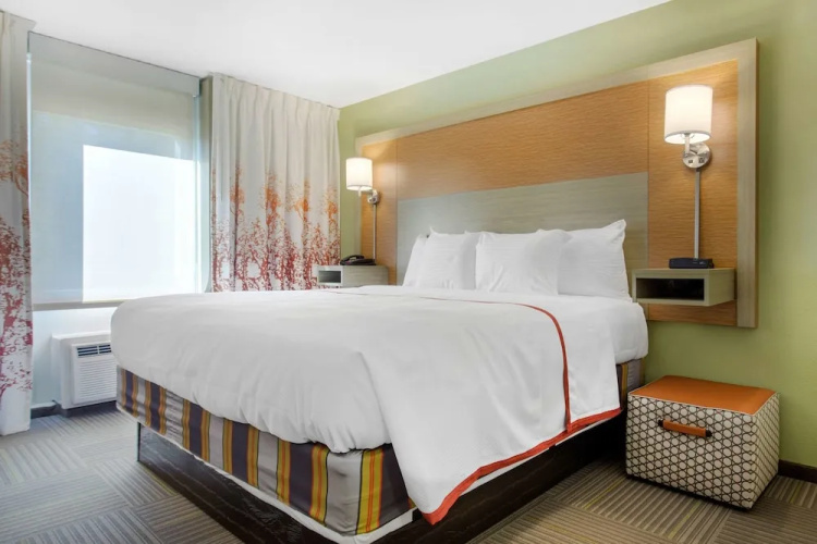 Country Hearth Inn & Suites - Columbia