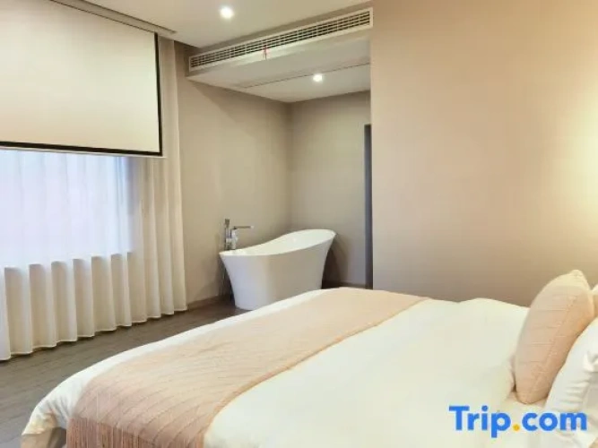 Standard Double room with view