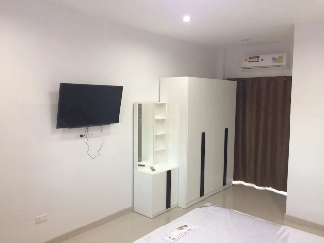 Jasmine Apartment