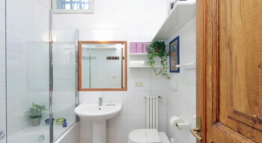 Giubbonari Apartment