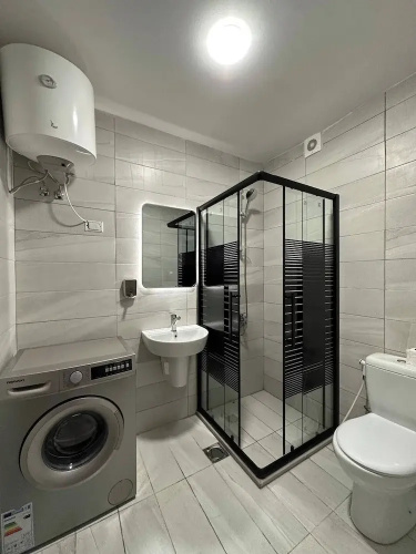 Stylish Luxe Apartment