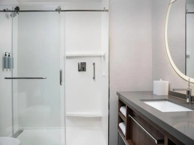 1 Bedroom Double Suite