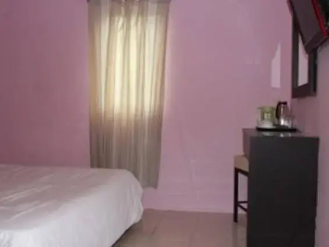 YH Hotel