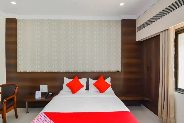 Hotel Sai Sparsh by OYO Rooms