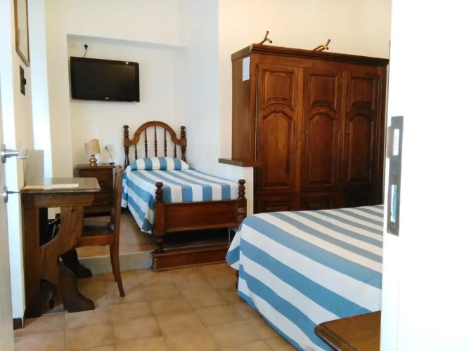 Classic Triple room