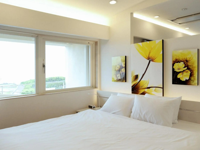 Breath Hotel