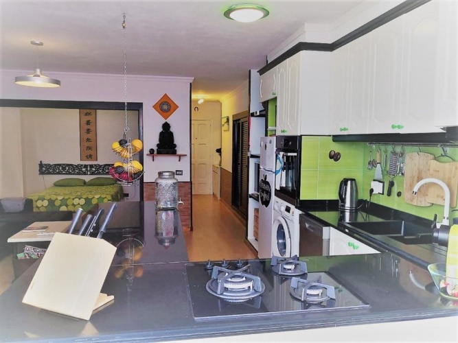 1 Bedroom Apartment