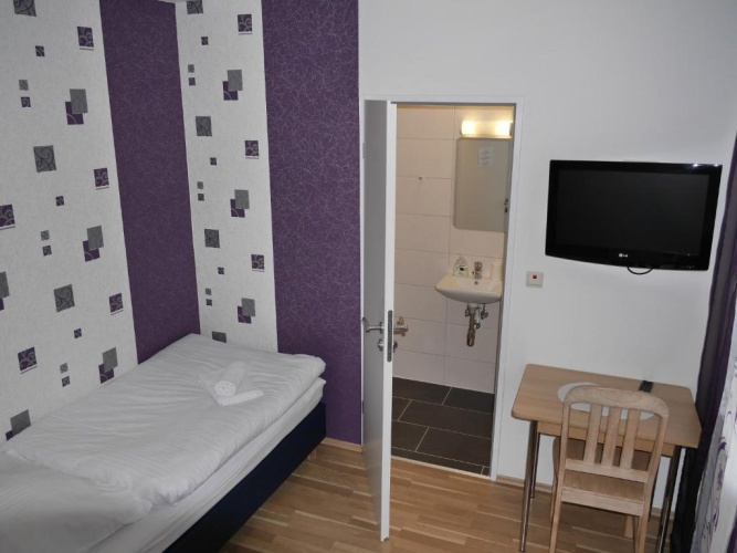 Standard Single room