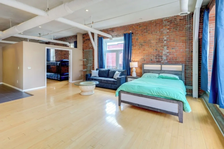 1 Bedroom Apartment