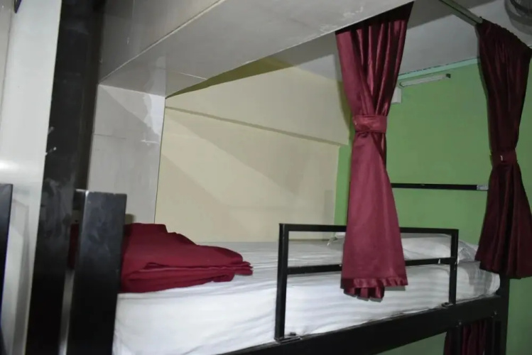 Qubestay Town Hostel