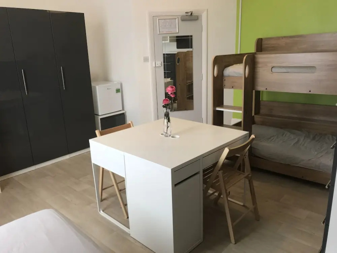 New Mansion House - Hostel