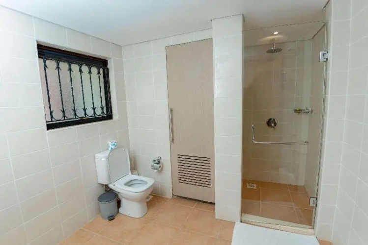 1 Bedroom Apartment with balcony