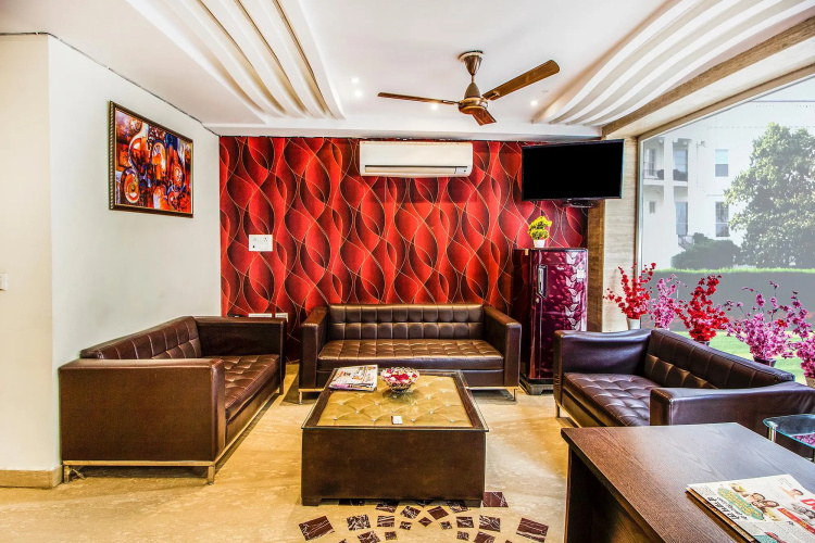 FabHotel Le Continental