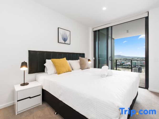1 Bedroom Double Apartment