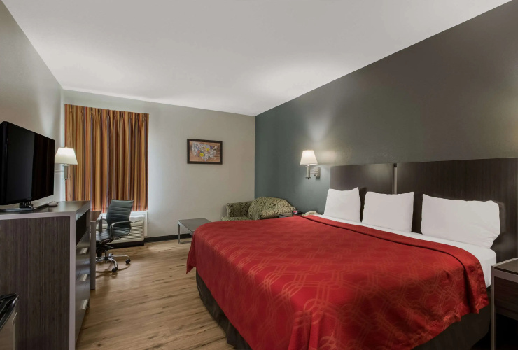 Econo Lodge Inn & Suites Diamondhead