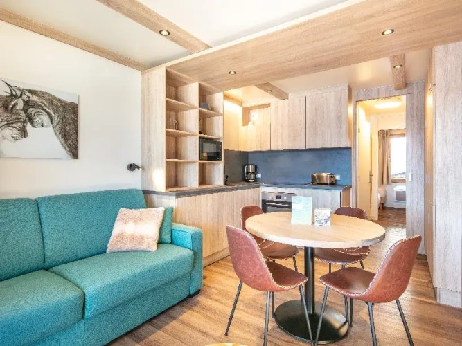 1 Bedroom Quadruple Apartment with balcony