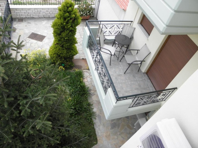 Studio with balcony and with view