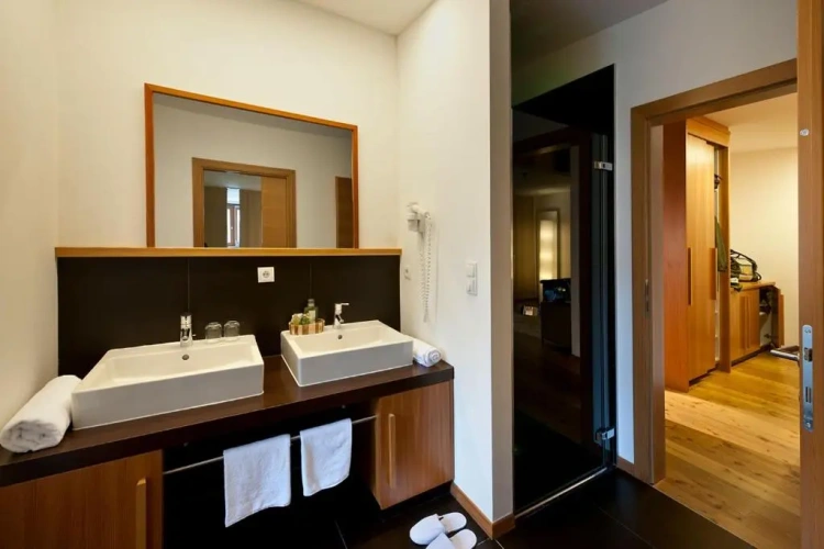 Double Suite with mountain view