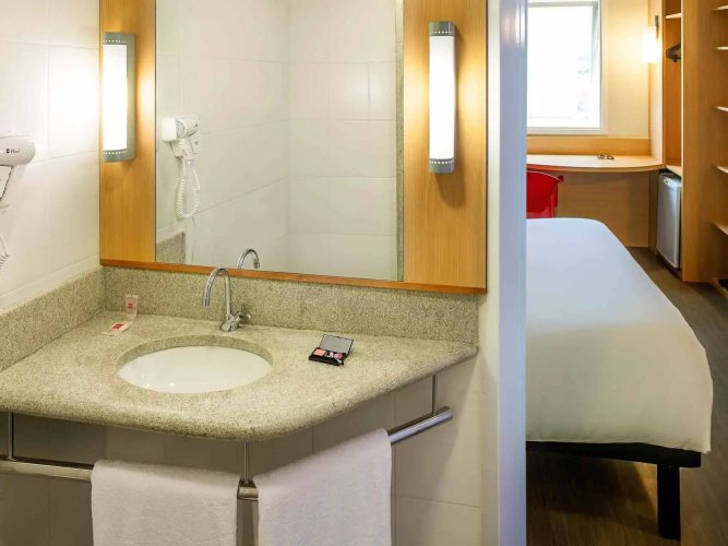 Ibis Imperatriz