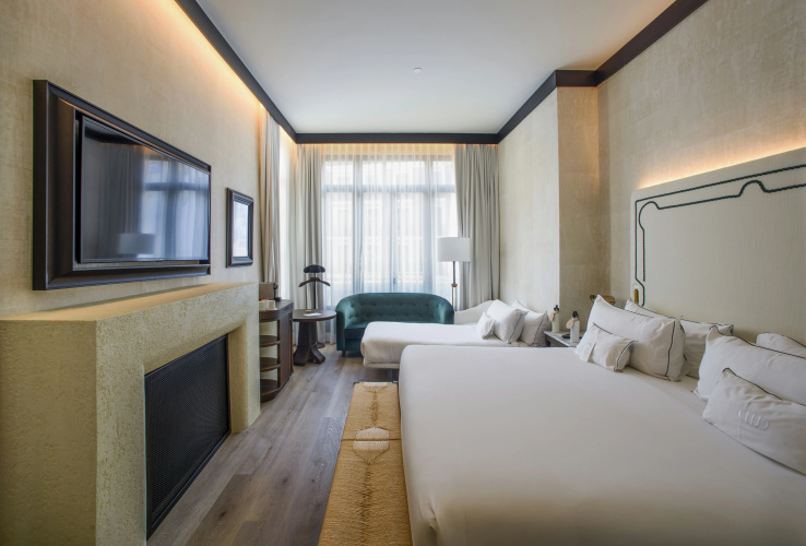 Hotel Montera Madrid, Curio Collection By Hilton
