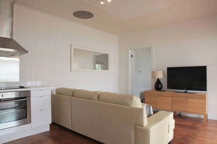 Sorrento Beach Cottages 2