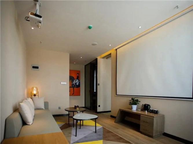 Standard Family room