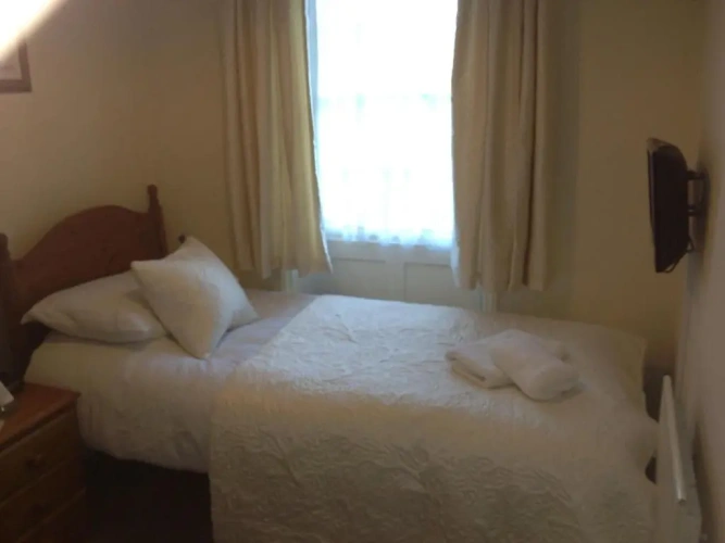 Standard Single room