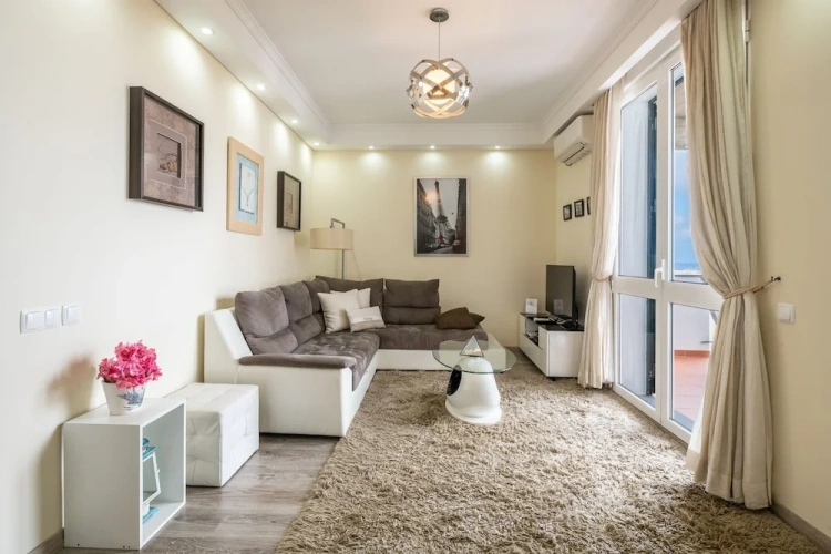 1 Bedroom Apartment with balcony and with sea view