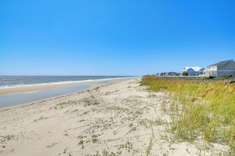Private Beach & Pool Access: Murrells Inlet Condo!