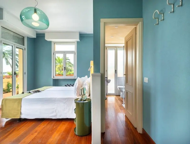 Deluxe Double room with balcony and with sea view