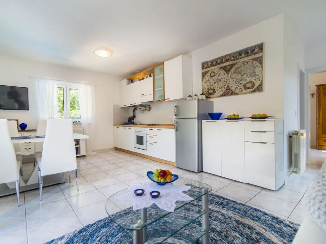 Comfortable Villa in Porec with Private Swimming Pool
