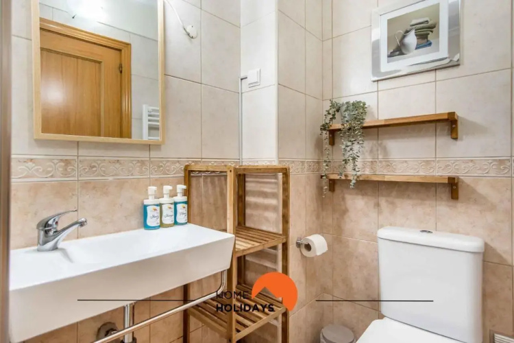 #091 Spacious & Cozy Flat OldTown 5m Beach