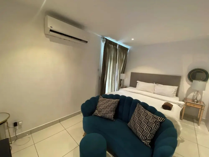 Splendid Apartments at Embassy Gardens