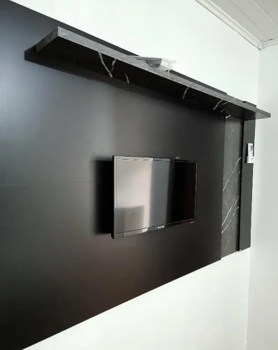 Deluxe Studio