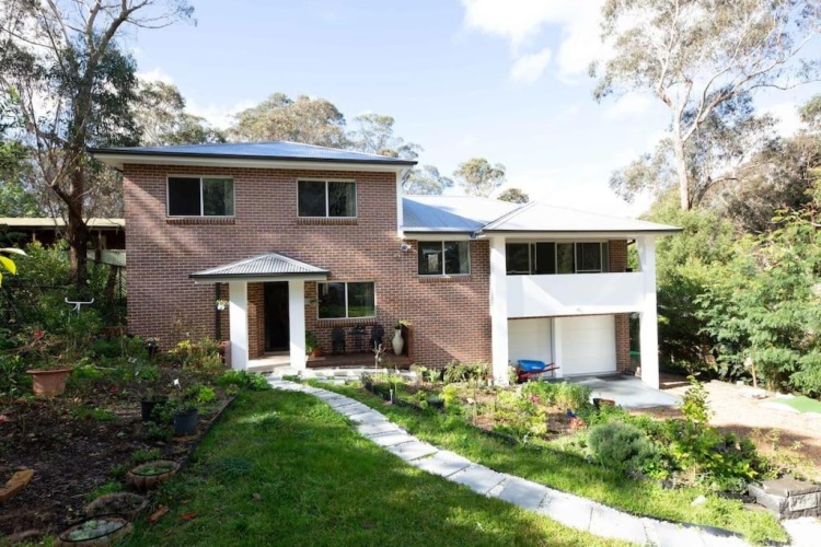 5 Bedrooms Double Cottage