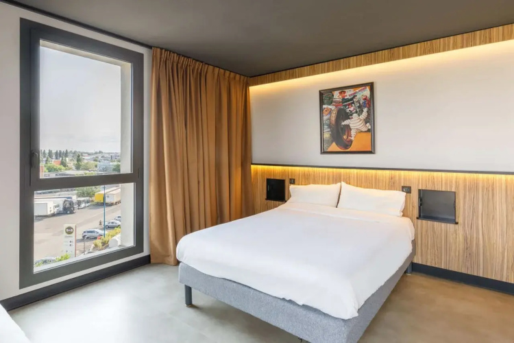 B&B HOTEL Clermont-Ferrand A71/A75 La Méridienne
