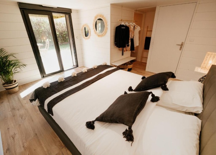 Standard Double room with garden view