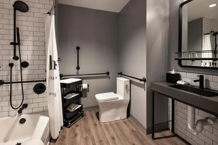 Moxy Omaha Downtown