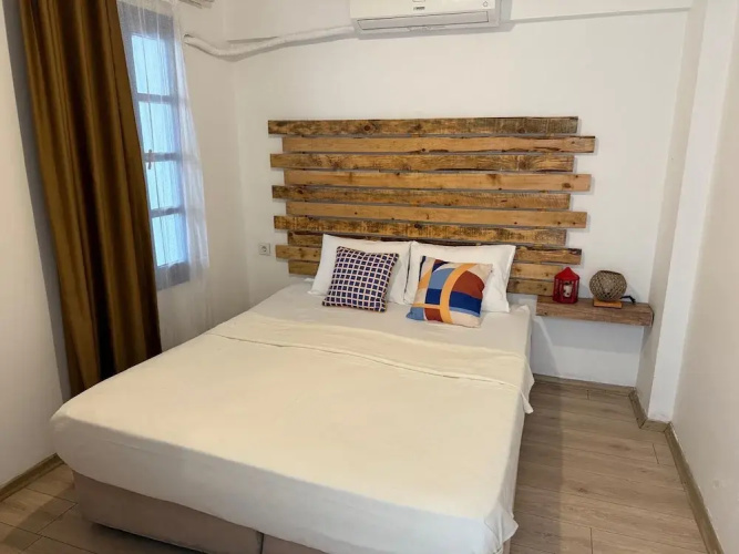 Gül Hanım Konağı