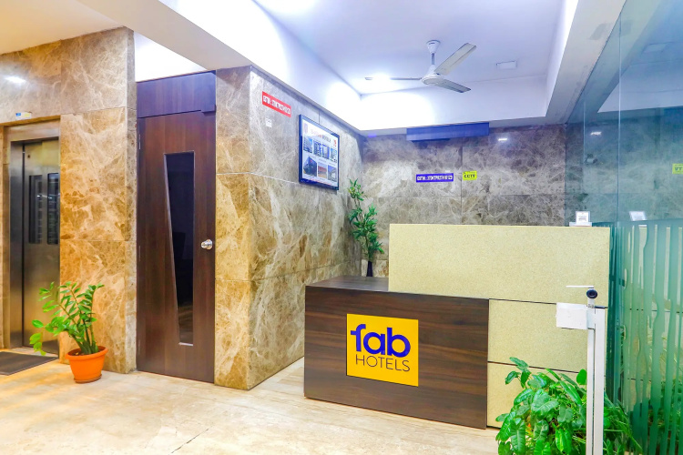 FabHotel Swarnas