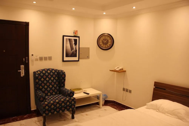 White Suite Aparthotel